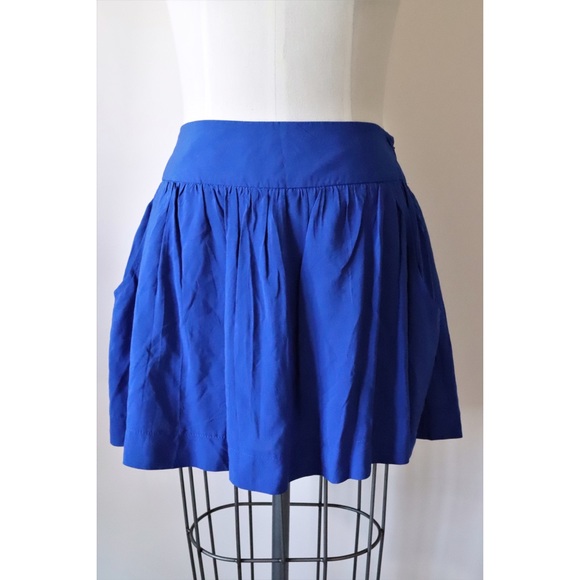 Forever 21 Dresses & Skirts - ❤️ Forever 21 royal blue mini skirt w/pockets Sz L